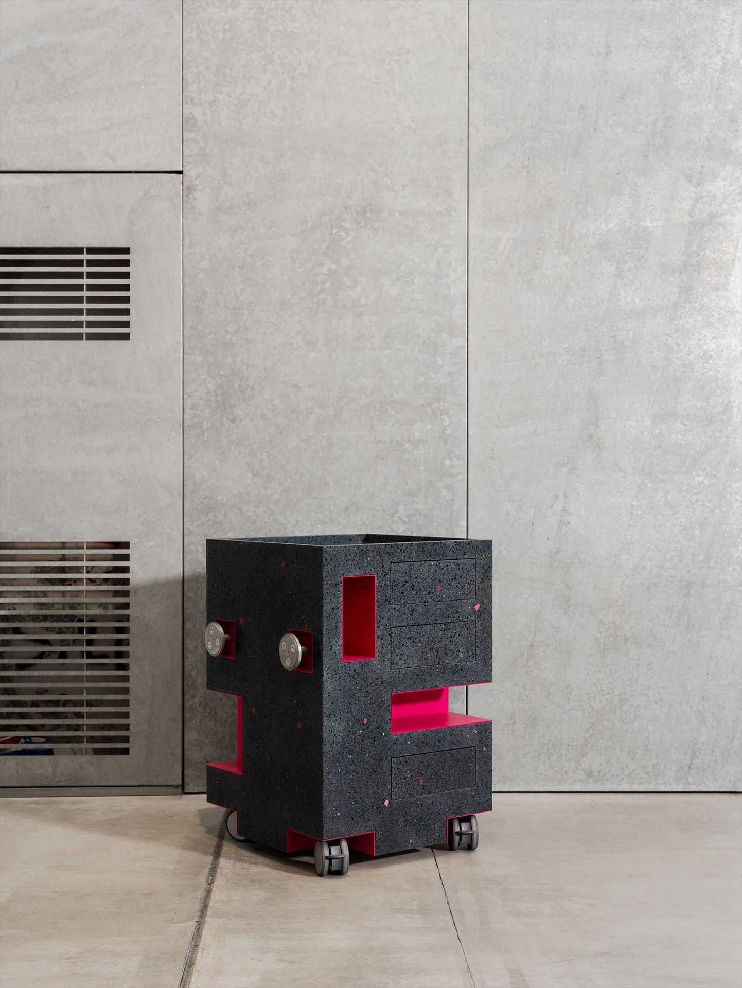 Tier_Groovido x 70Materia_Capsule Plaza